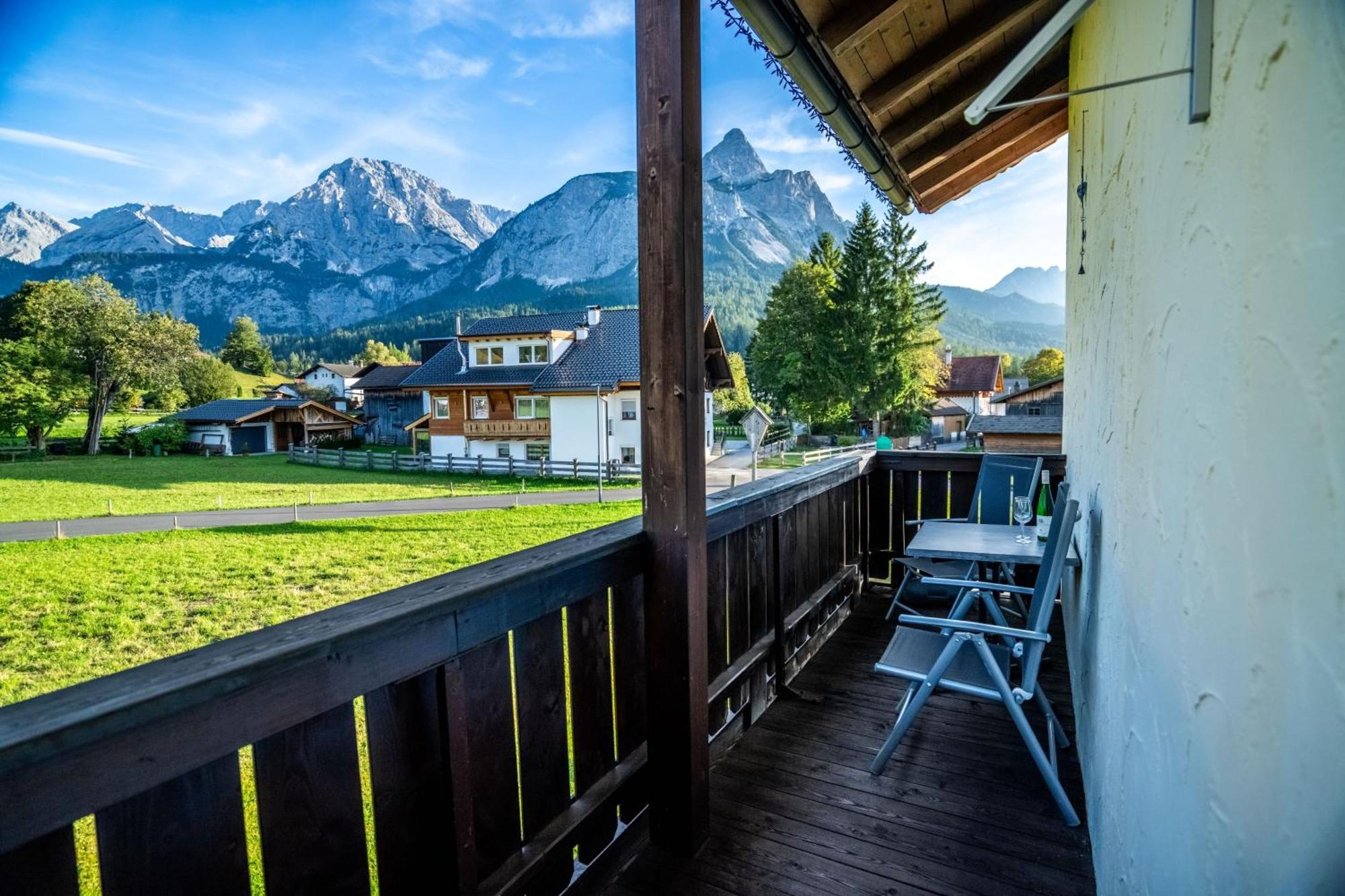 Tiroler Alpblick Appartements Ehrwald Eksteriør billede